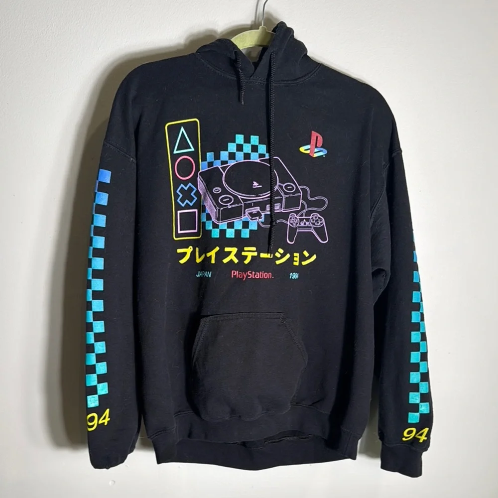 Black‎ PlayStation Graphic Hoodie